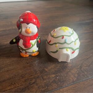 vintage penguin and igloo Christmas salt and pepper shakers